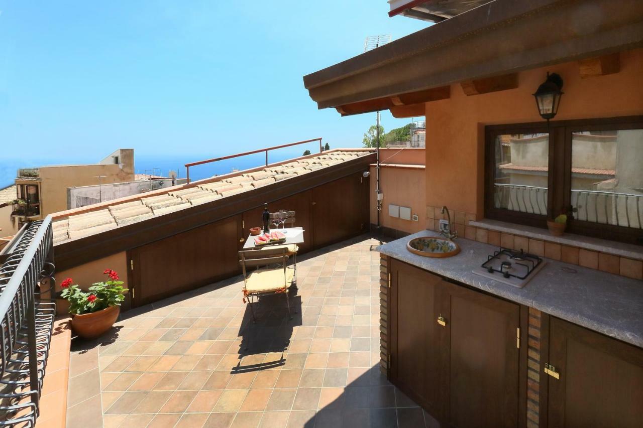 Apartamento Trinacria House Taormina Exterior foto